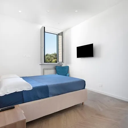 Cetty Apartment,
